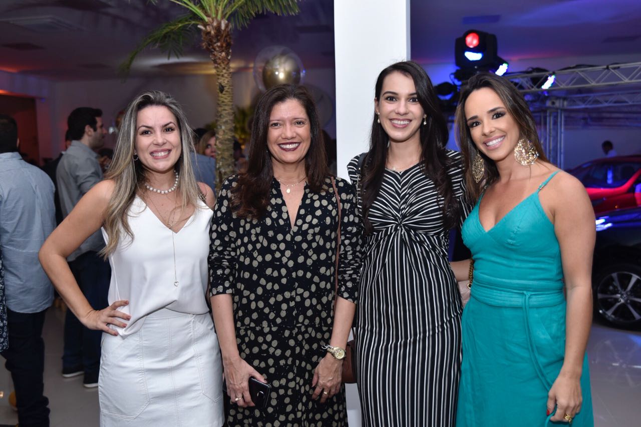  Bárbara Cima, Daniela Martins, Fernanda Rêgo e  Cláudia Pereira         
