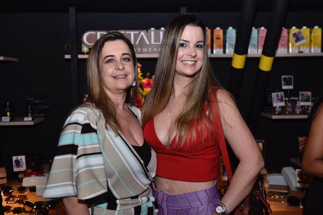 Soraia Oliveira e Juliana Carvalho                   