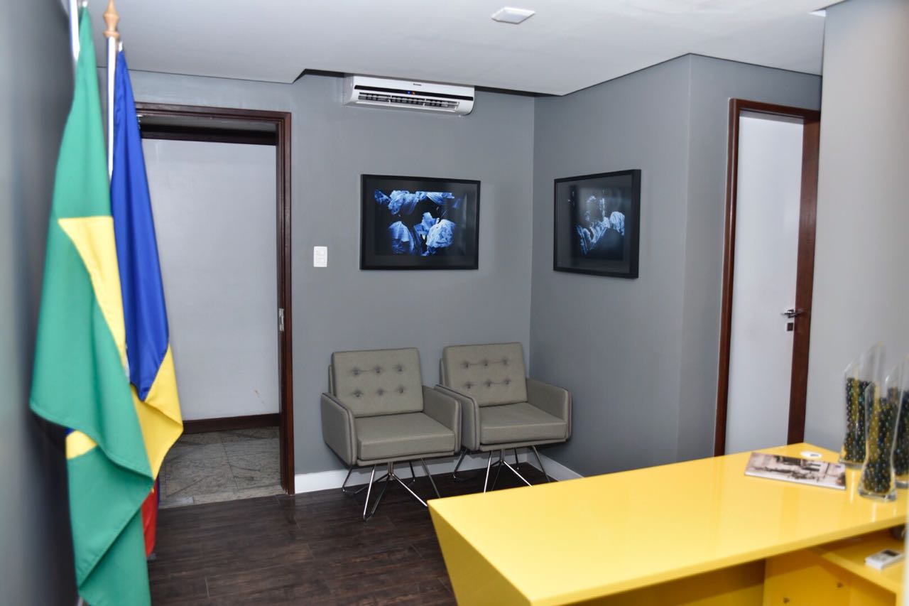 Sede do Consulado da Romênia na Bahia             