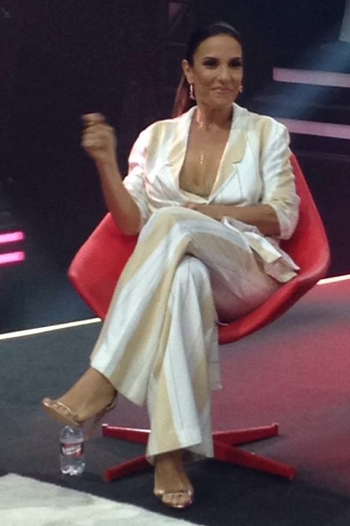 Ivete Sangalo rouba a cena em evento do The Voice: 'curti tanto o momento que estou grávida'