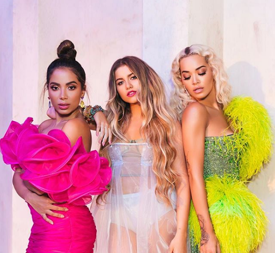 Confira o clipe da parceria ente Sofia Reyes, Rita Ora e Anitta